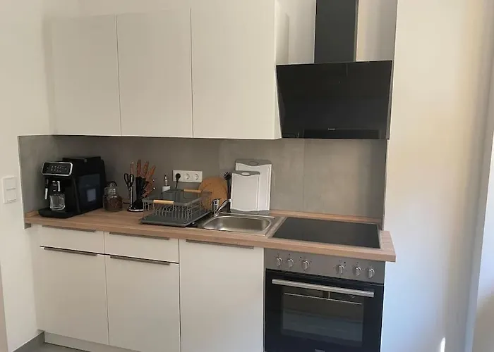 Modernes Apartment Mit Grosser Terrasse